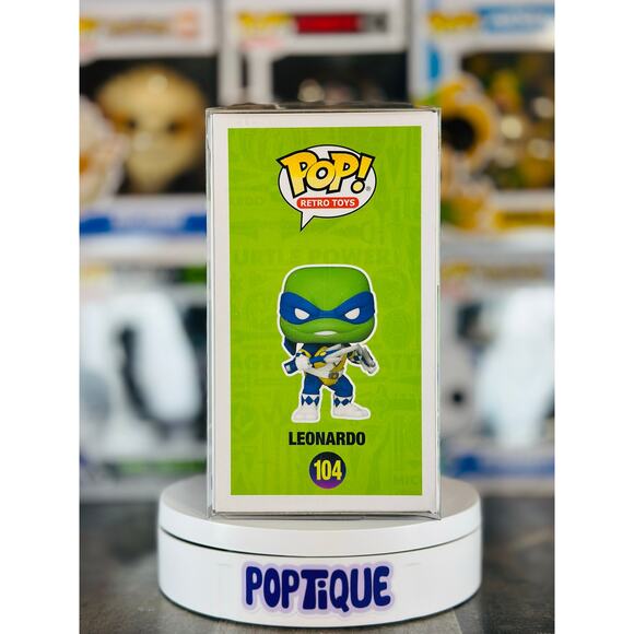 Teenage Mutant Ninja Turtles Power Rangers Leonardo #104 - Toy Tokyo Exclusive - Picture 4 of 6